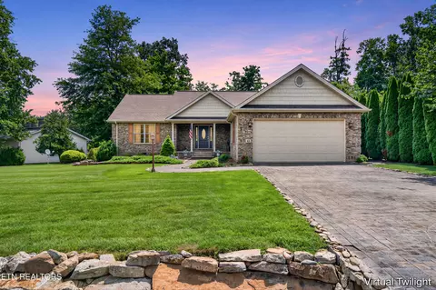 21 Thames Ct, Crossville, TN 38558
