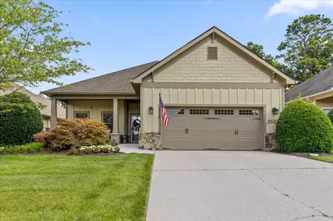 9404 Leyland Dr, Ooltewah, TN 37363