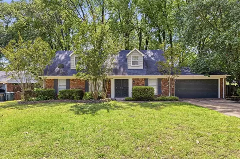 2921 Birchfield Dr, Memphis, TN 38127