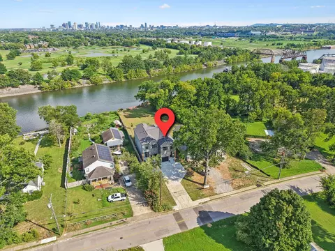 1714 River Dr # A, Nashville, TN 37218