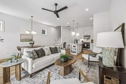 1714 River Dr # A, Nashville, TN 37218