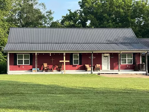 Exterior - 7501 E Plunders Creek Rd, Dickson, TN 37055 photo 3 of 8