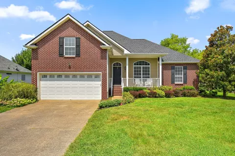 346 Remington Ave, Gallatin, TN 37066