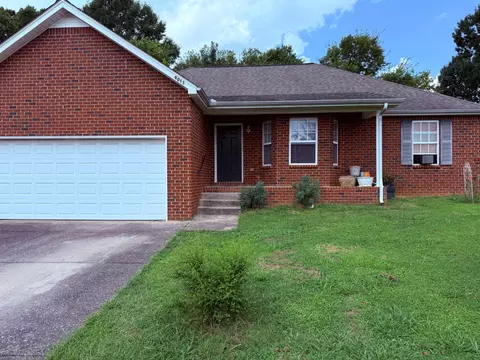 9013 Nevada Ave, Smyrna, TN 37167