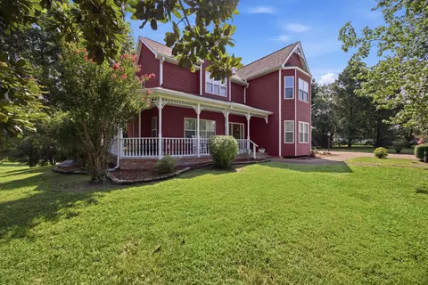 6714 Flagcrest, Ooltewah, TN 37363