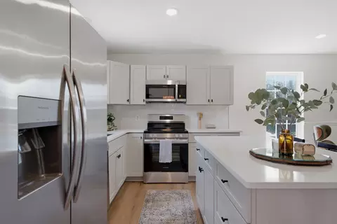 Kitchen - 7108 Gregory Ct, Fairview, TN 37062 photo 5 of 5