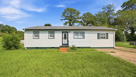 5012 Jarrett Rd, Chattanooga, TN 37416