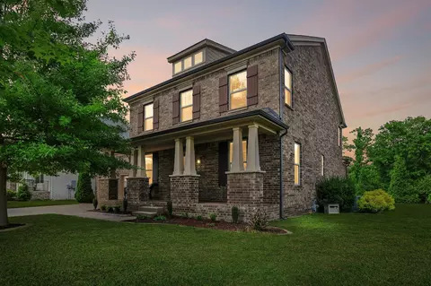4627 Robin Ln, Nolensville, TN 37135