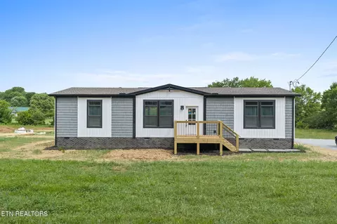 3217 Sweetwater Vonore Rd, Sweetwater, TN 37874