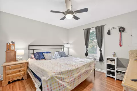 Bedroom - 425 E Castle St, Murfreesboro, TN 37130 photo 1 of 3