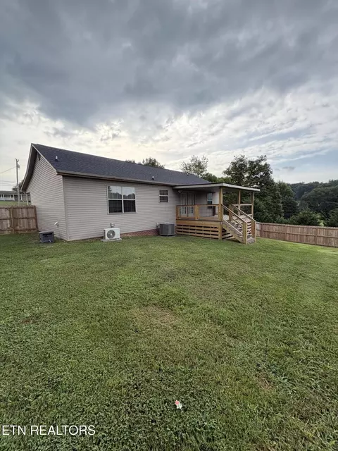 1101 Greenbriar Rd, Talbott, TN 37877 photo 8