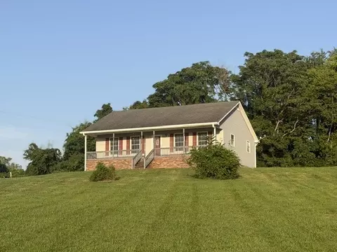 2016 Ridgecrest Cir, Dickson, TN 37055