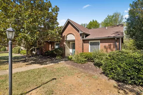 224 Highland Villa Cir, Nashville, TN 37211
