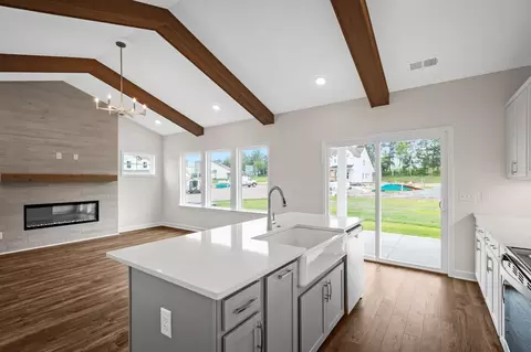 1733 Merkel Rd, Columbia, TN 38401