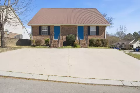 11171119 Village Court Ct, Cleveland, TN 37312