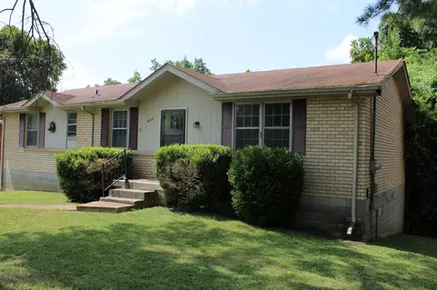 4884 Whittier Dr, Old Hickory, TN 37138