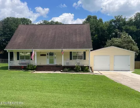 206 Heuer St, Sweetwater, TN 37874