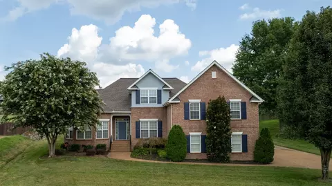 213 James Matthew Ln, Mount Juliet, TN 37122
