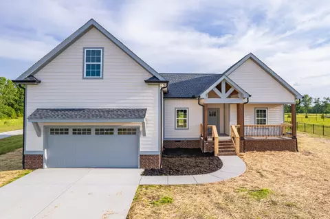 378 Dugout Rd, Summertown, TN 38483