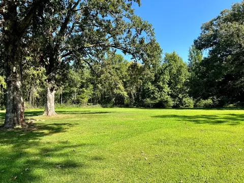 9846 Old State Route 1, New Johnsonville, TN 37134
