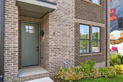 2000 S Hamilton Rd #5, Nashville, TN 37218