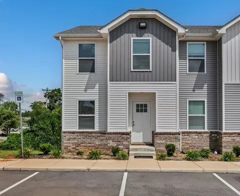 919 Martin St #A1, Clarksville, TN 37040