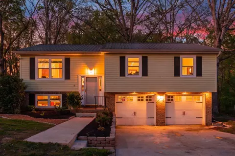 1419 N Winer Dr, Soddy Daisy, TN 37379