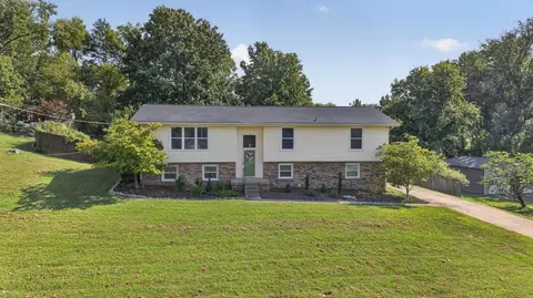 713 Hillbrook Dr, Mount Juliet, TN 37122