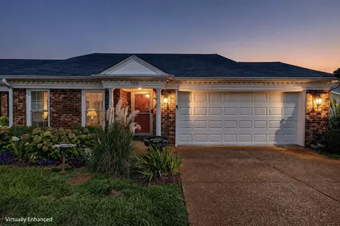703 Mount Carmel Pl, Nashville, TN 37205