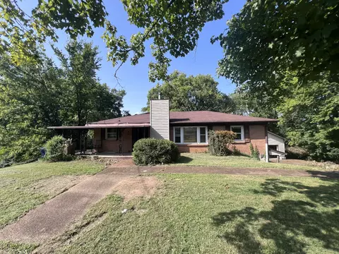 221 Pear Orchard Dr, Goodlettsville, TN 37072