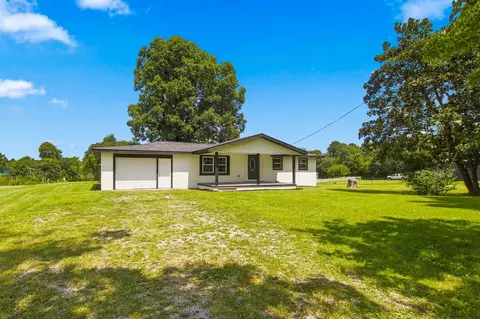 1391 S 20th Ave, Gruetli Laager, TN 37339
