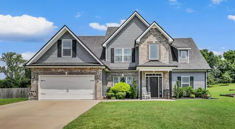 1253 Rich Ellen Dr, Palmyra, TN 37142