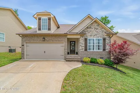 3736 Parker Harrison Way, Knoxville, TN 37924