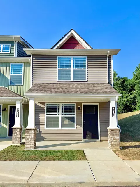 901 Peaceful Pl, Clarksville, TN 37040