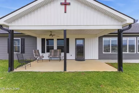 6911 Fairview Rd, Corryton, TN 37721 photo 3