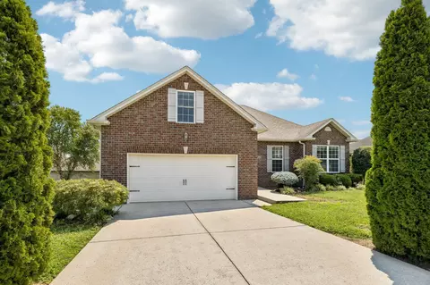 133 Beacon St, Gallatin, TN 37066