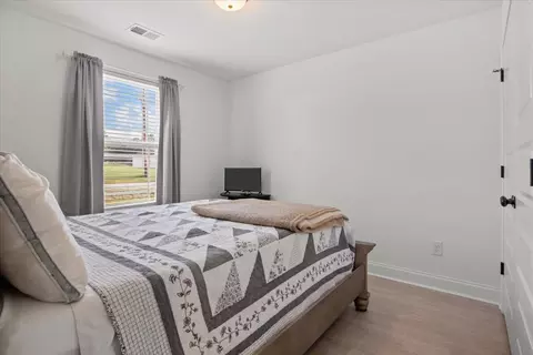 Bedroom - 3008 Longview Ct, Dickson, TN 37055 photo 4 of 5