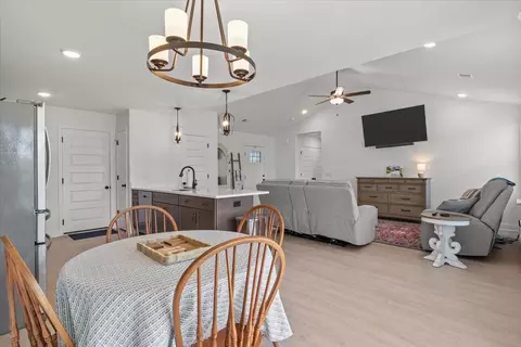 Dining - 3008 Longview Ct, Dickson, TN 37055 photo 3 of 3