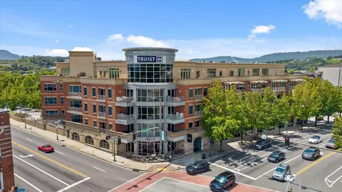 4 Cherokee Blvd #321, Chattanooga, TN 37405