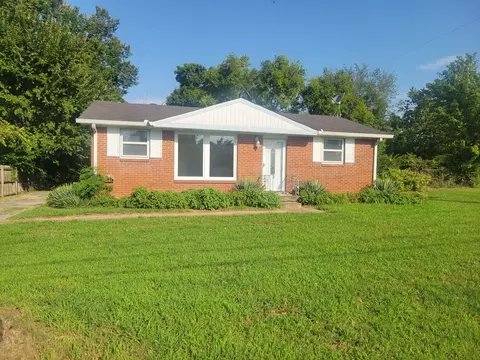 550 Lockwood Dr, Nashville, TN 37214