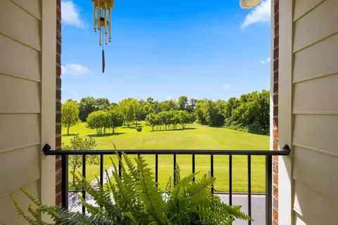 3201 Aspen Grove Dr #H7, Franklin, TN 37067