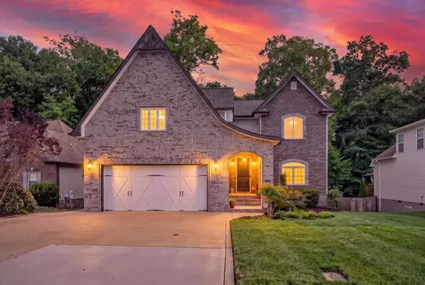 360 Abeline Dr, Clarksville, TN 37043