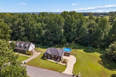 183 Hickory Hollow Dr, Dickson, TN 37055