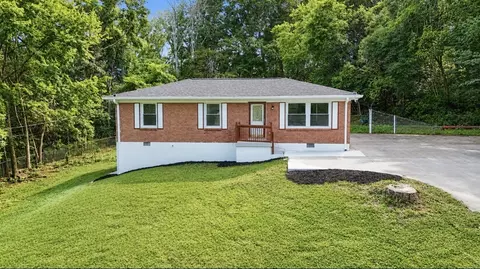 101 Travis St, Hendersonville, TN 37075