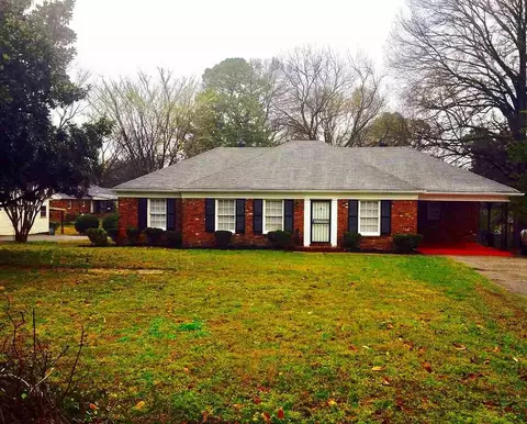 1348 Oakwood Dr, Memphis, TN 38116