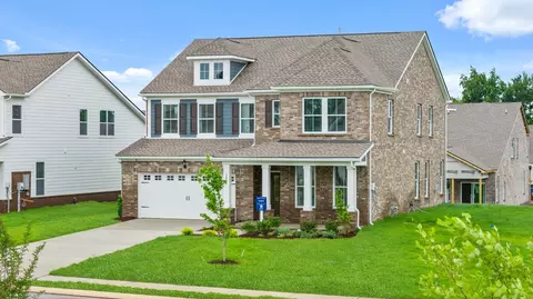Exterior - 1223 Carson Dr, Murfreesboro, TN 37130 photo 1 of 9