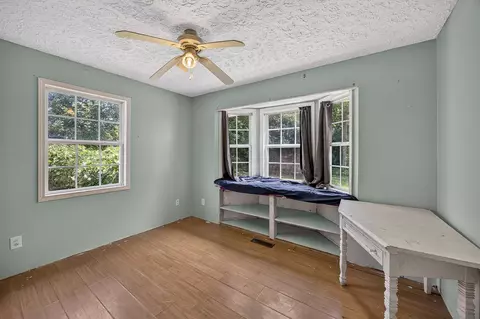 Bedroom - 7220 Friendly Rd, Baxter, TN 38544 photo 1 of 2