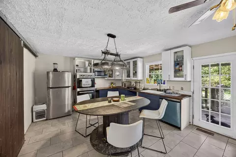 Kitchen - 7220 Friendly Rd, Baxter, TN 38544 photo 1 of 3