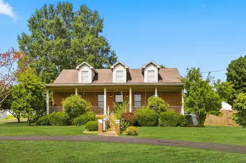 923 Adams Ave, Hopkinsville, KY 42240