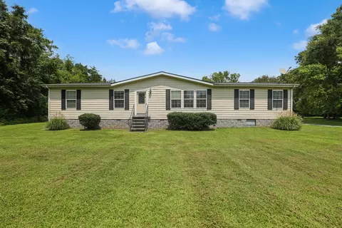 645 Jug Creek Rd, Watertown, TN 37184